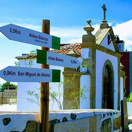 4 Bedrooms House With Wifi At Santa Cruz De Tenerife Ferienhaus *