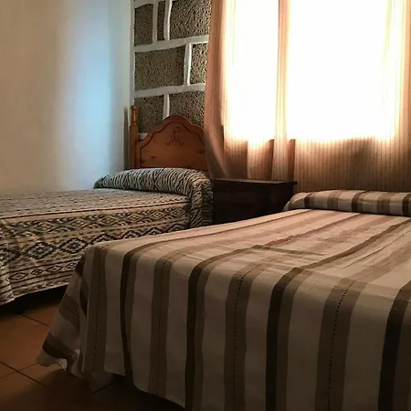 4 Bedrooms House With Wifi At Santa Cruz De Tenerife Ferienhaus *